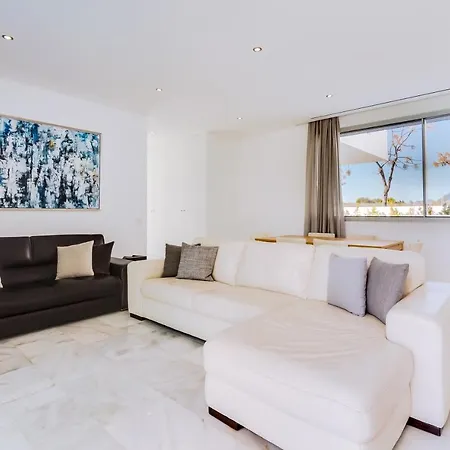 Villa M30 - Luxury Front Golf - Private Pool Quarteira