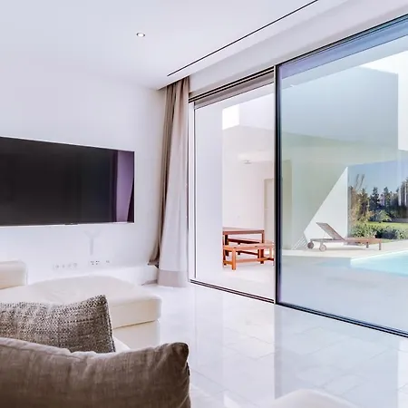 M30 - Luxury Front Golf - Private Pool Quarteira