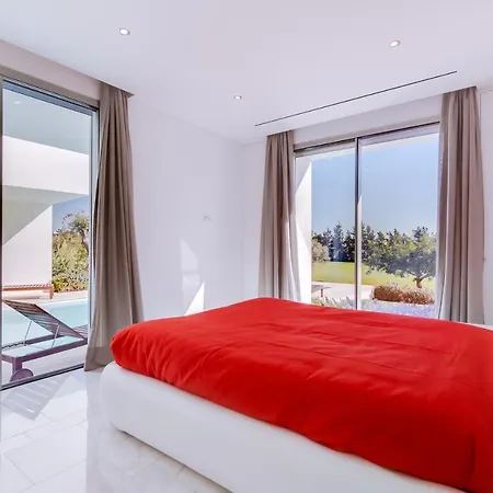 M30 - Luxury Front Golf - Private Pool * Quarteira